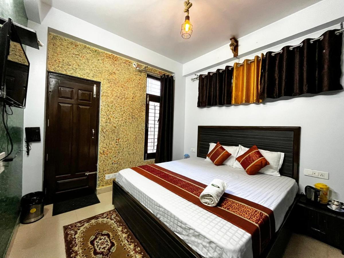 Nirvana Rooms Shimla Zewnętrze zdjęcie